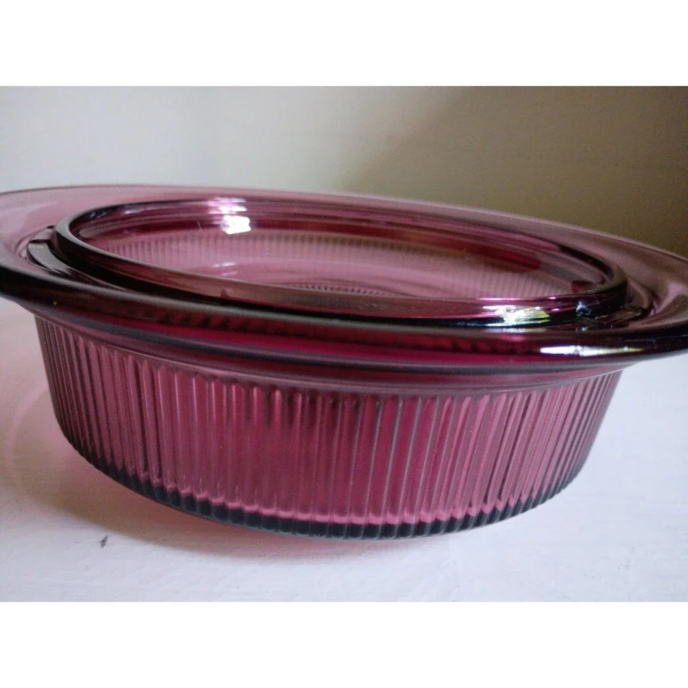 Vintage Corning VISION Pyrex Cranberry 1 Qt Casserole Dish and Lid V-31-B Mint